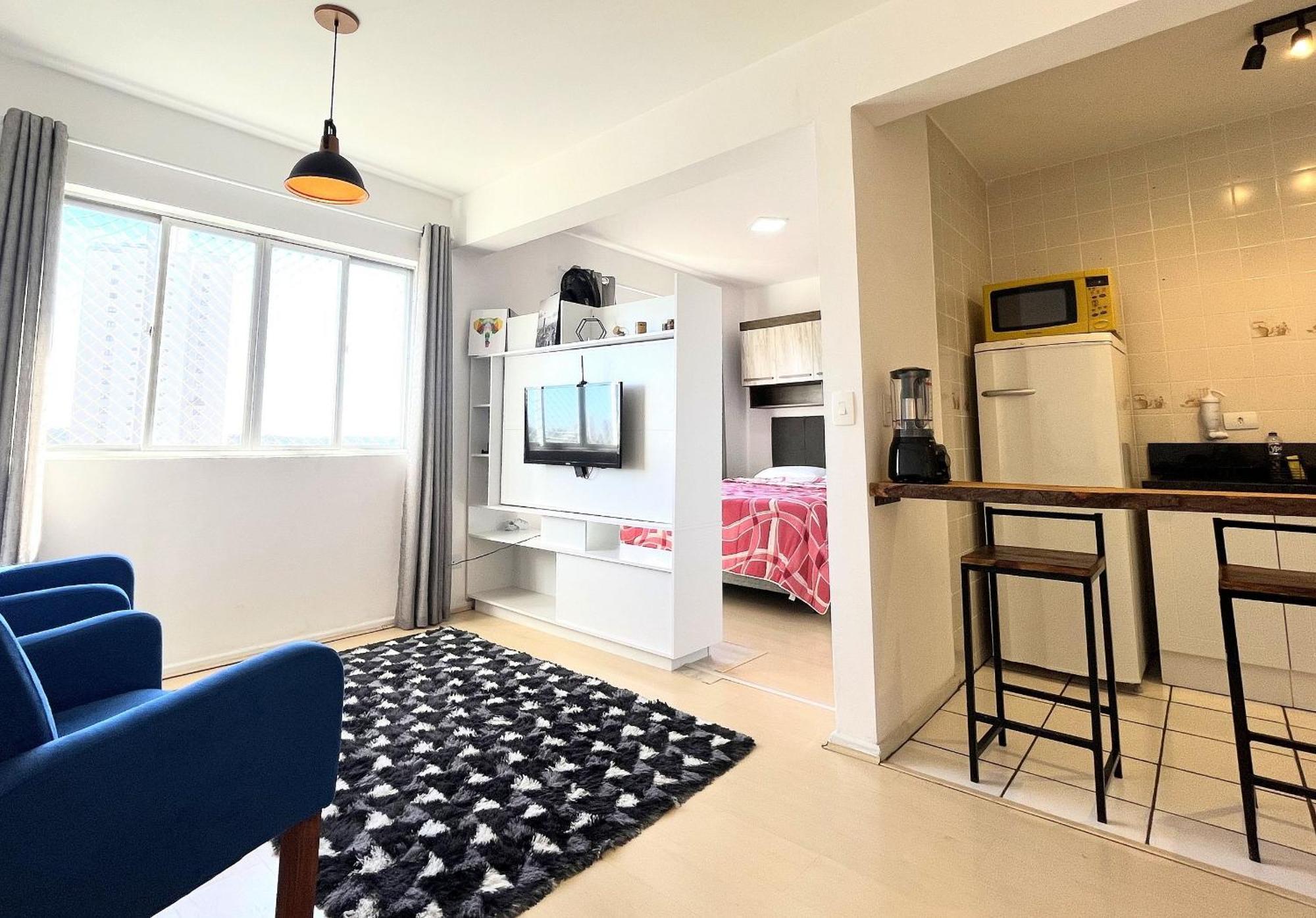 Predio Fantastico No Bairro Mais Requisitado De Куритиба Екстериор снимка
