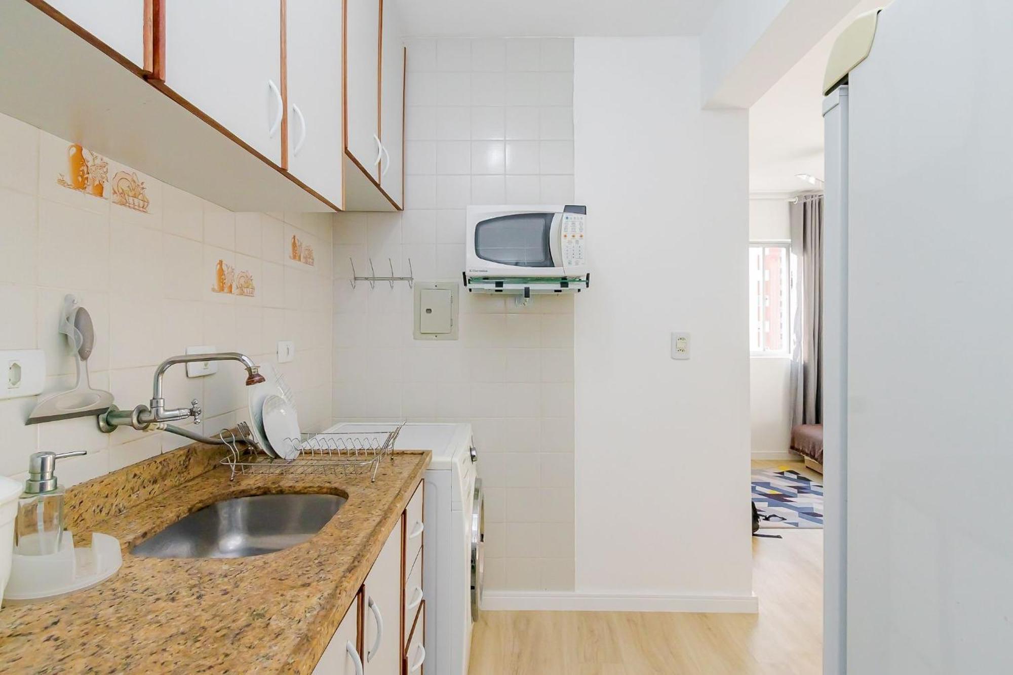 Predio Fantastico No Bairro Mais Requisitado De Куритиба Екстериор снимка