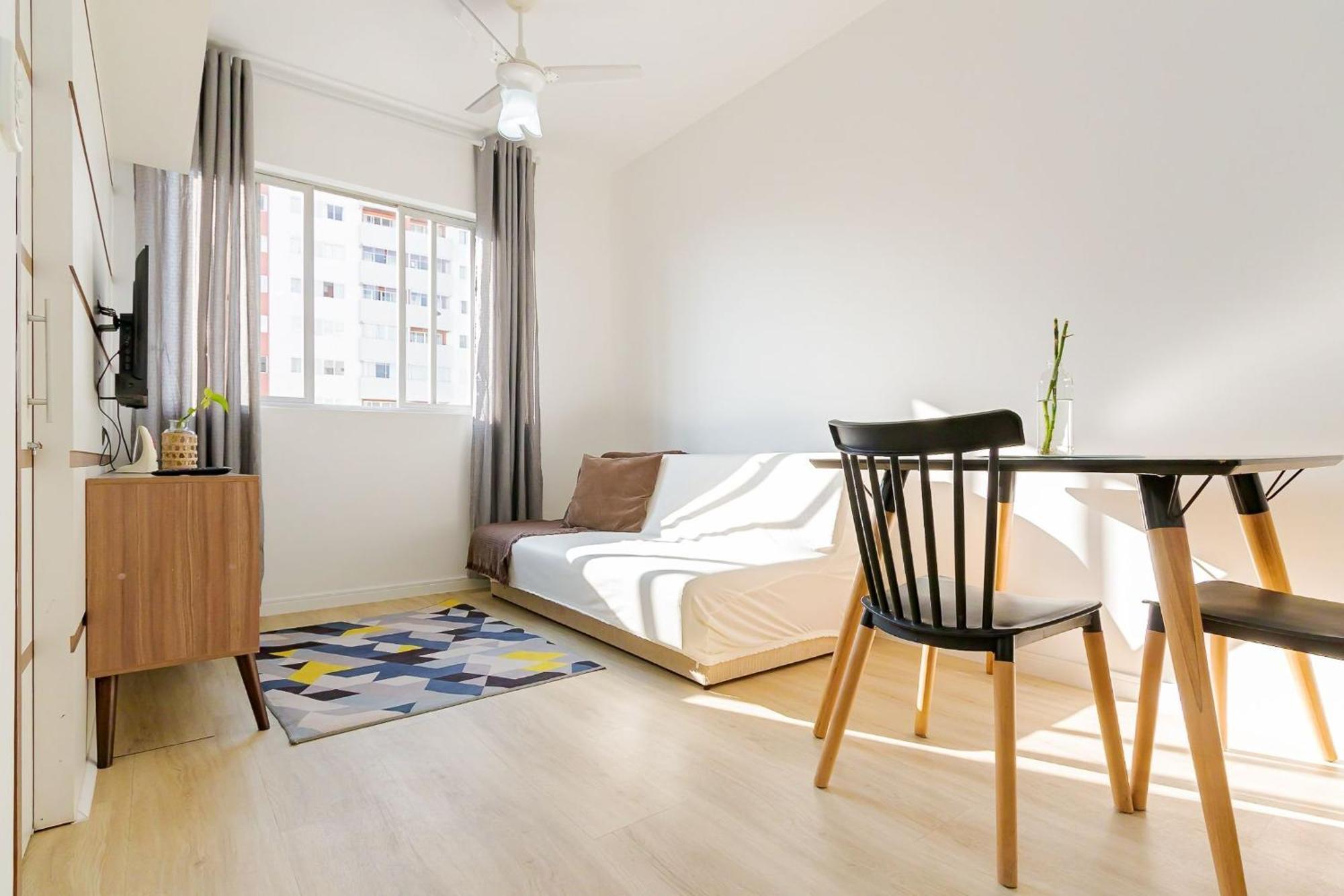 Predio Fantastico No Bairro Mais Requisitado De Куритиба Екстериор снимка